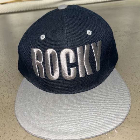 ROCKY - Picture 2 of 3